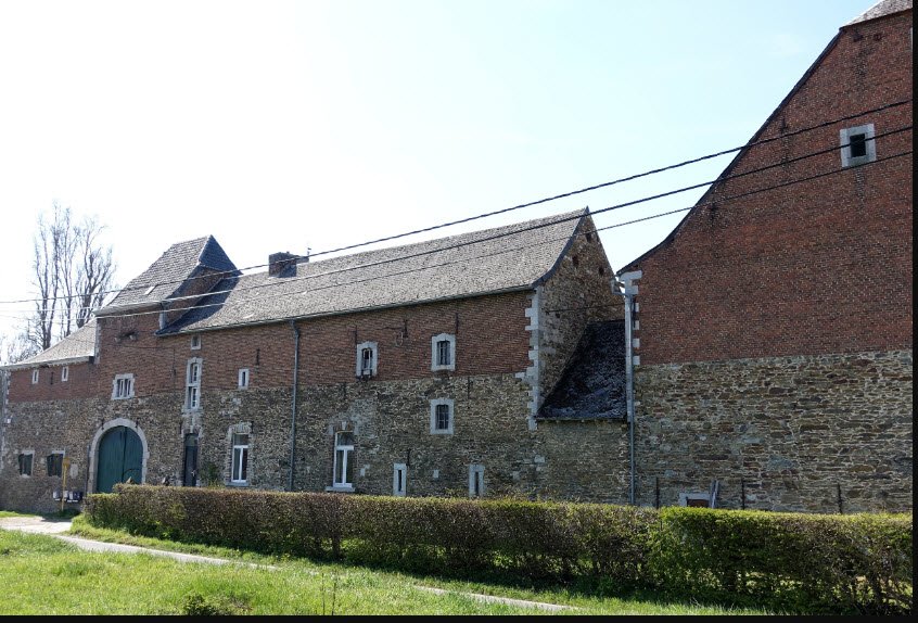 L'ancienne forge du château-ferme de Pitet, Braives, Belgium